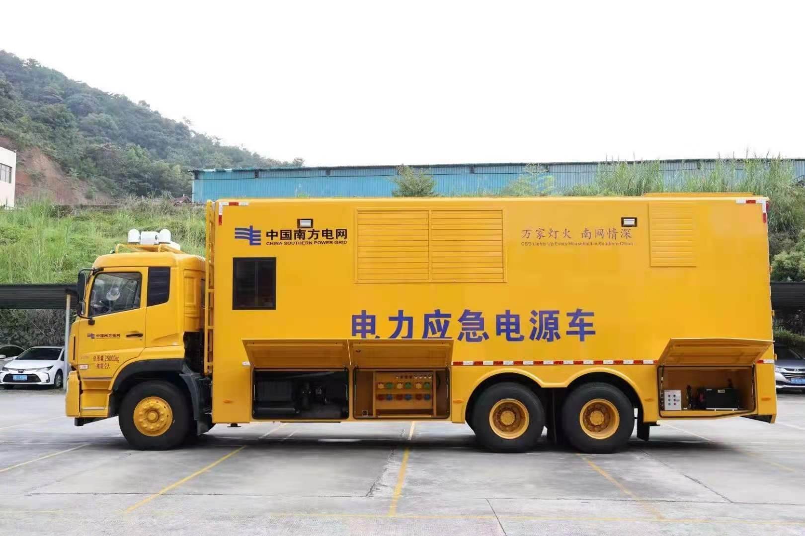 定城镇安康大型柴油发电机发电车UPS电源出租租赁